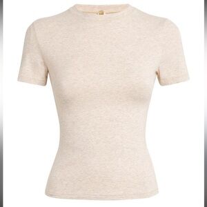 Skims fits everybody t-shirt